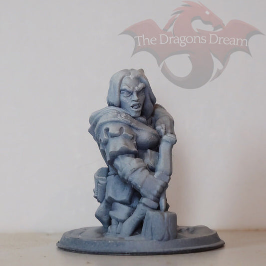 Female Dwarf Ranger - Arbiter Miniatures - Pathfinder, 5e - Tabletop Games