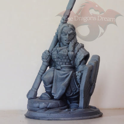 Female Dwarf Polemaiden