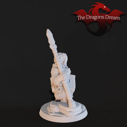 Female Dwarf Polemaiden