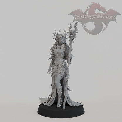 Aeryn - Female Druid