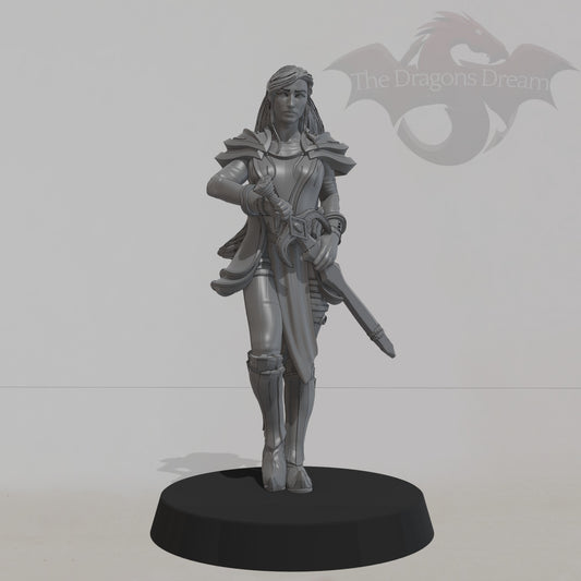 Female Paladin