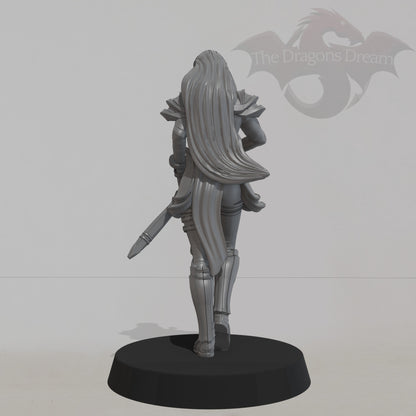 Female Paladin