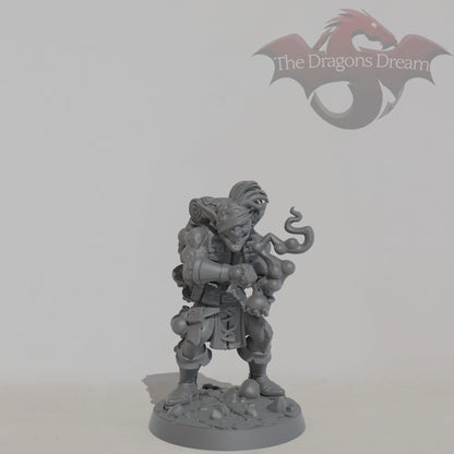 Bazznazz - Goblin Alchemist
