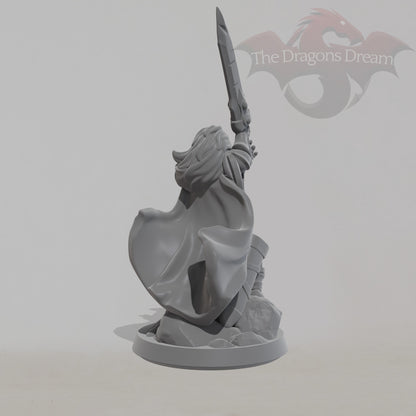 Female Paladin